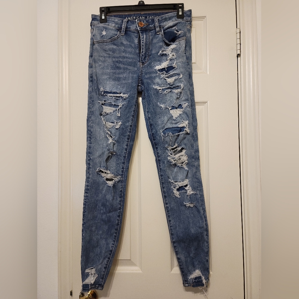 High Wasted Skinny Jeans w/Shreds